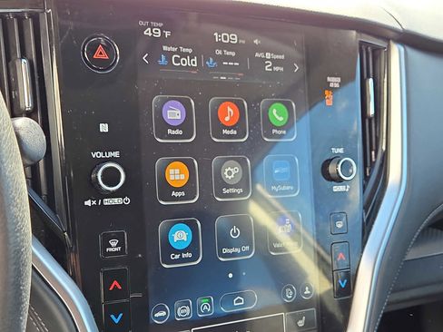 Used 2023 Subaru Outback Premium image 17