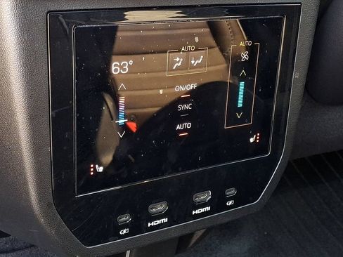 Certified 2026 GMC Yukon XL Denali Ultimate w/ LPO, Floor Liner Package AWD/4WD image 13