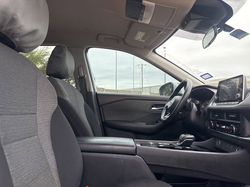 Certified 2023 Nissan Rogue SV image 27