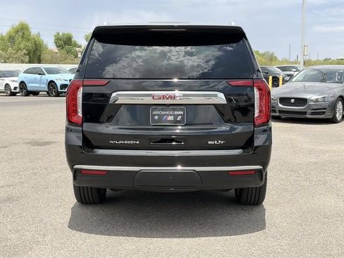 Used 2022 GMC Yukon SLT w/ SLT Luxury Package AWD/4WD image 7