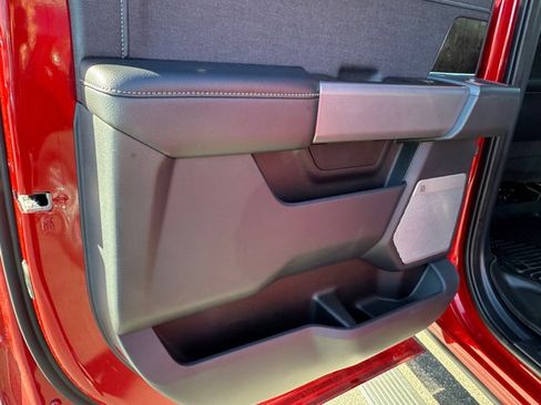 Certified 2024 Ford F250 Lariat w/ Lariat Ultimate Package image 19