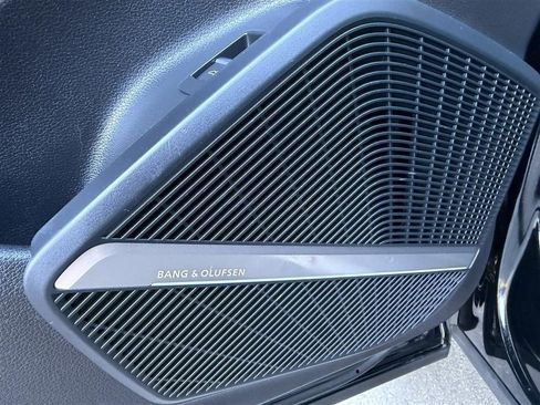 Used 2018 Audi Q5 Prestige image 19