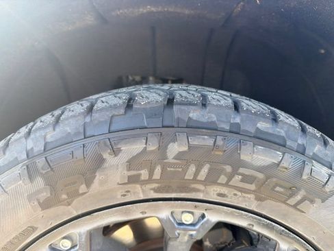Used 2014 Chevrolet Silverado 1500 LT AWD/4WD image 10