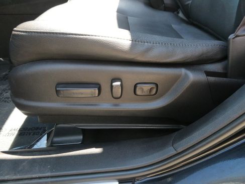Used 2016 Acura RDX AWD w/ Technology Package image 17