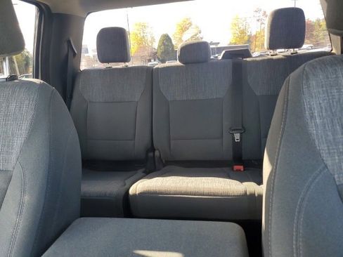 Used 2022 Ford F150 XLT image 36