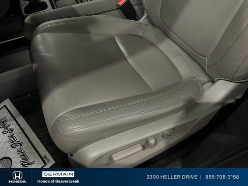 Used 2024 Honda Odyssey Touring image 19