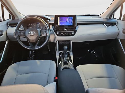 Used 2023 Toyota Corolla Cross L FWD image 18
