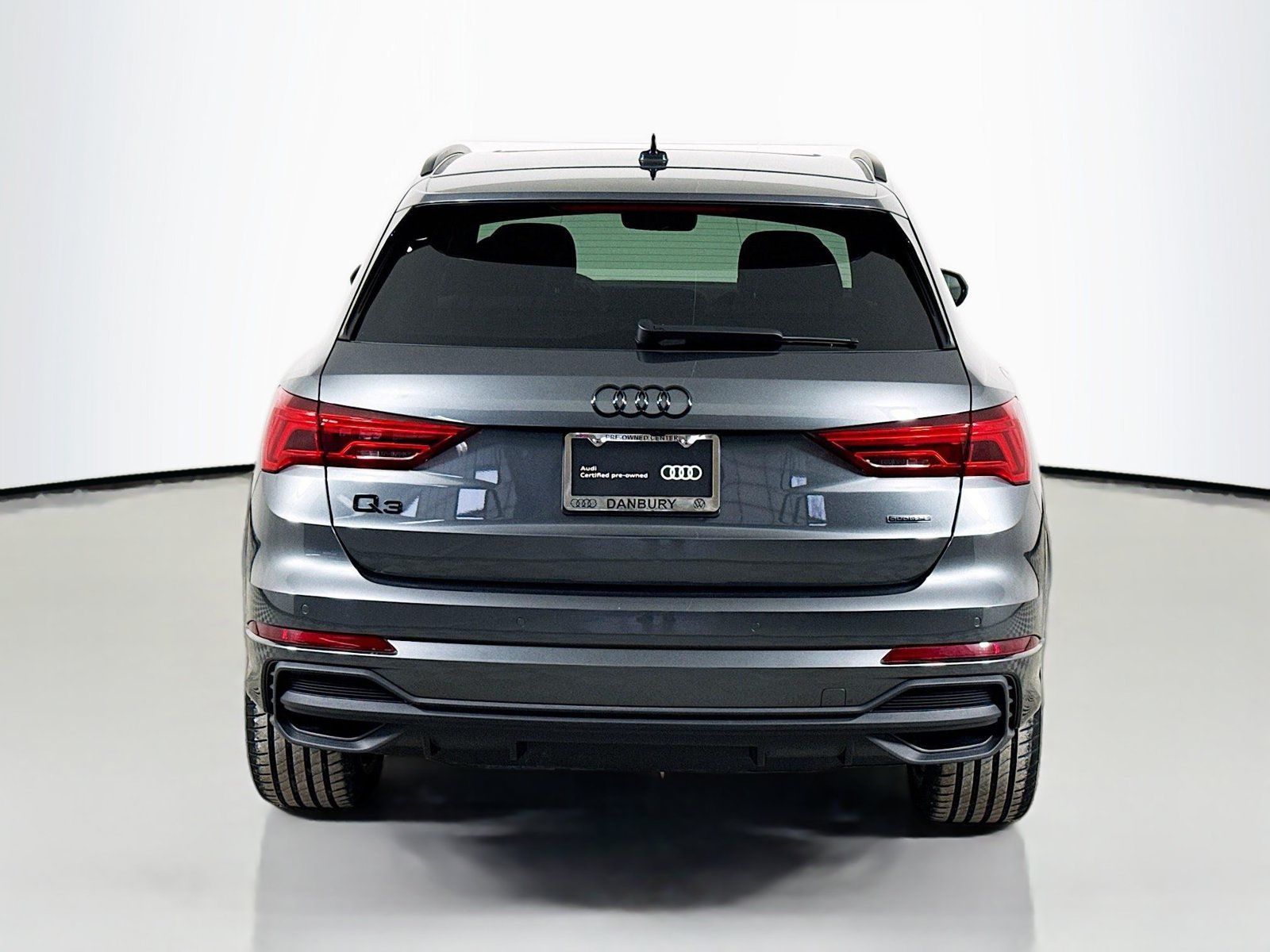 Used 2025 Audi Q3 2.0T Premium Plus w/ Premium Plus Package AWD/4WD image 10