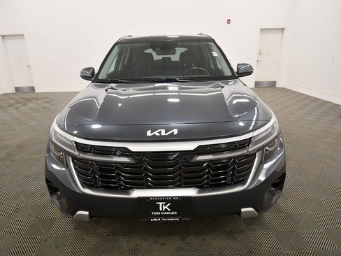 Certified 2024 Kia Seltos S image 11