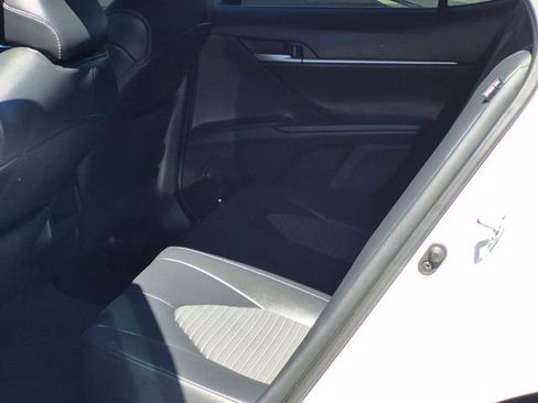 Used 2024 Toyota Camry SE w/ Blackout Package (TMS) image 17