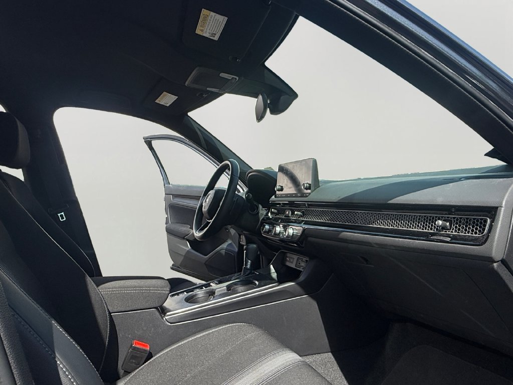 Used 2024 Honda Civic Sport image 11