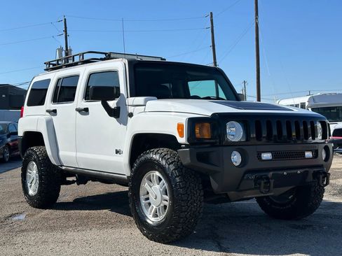 Used 2006 HUMMER H3 Luxury image 9