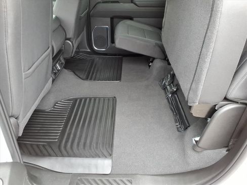 Used 2024 Chevrolet Silverado 1500 LT w/ Convenience Package II image 30