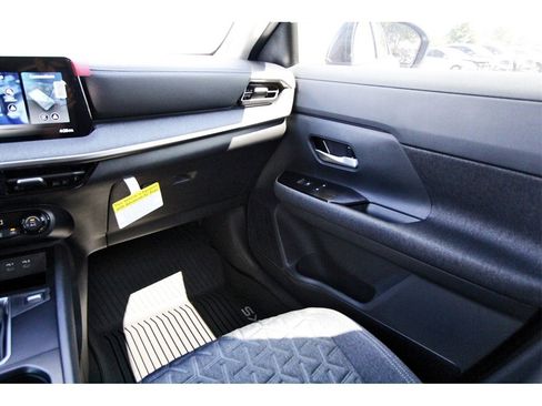 New 2026 Nissan Kicks SV w/ Illumination Package image 10