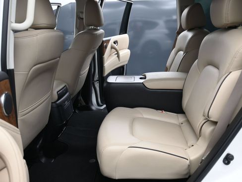 Used 2023 Nissan Armada SL w/ Captain's Chairs Package AWD/4WD image 22