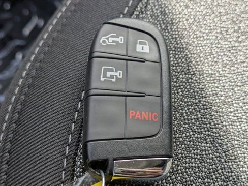 Used 2025 RAM ProMaster 2500 image 24