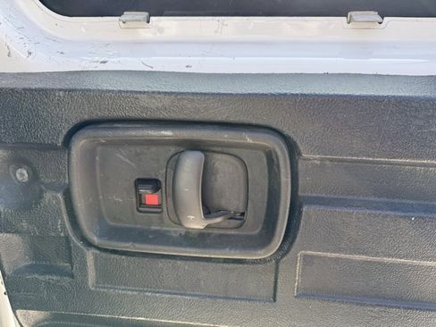 Used 2016 GMC Savana 2500 Extended image 22