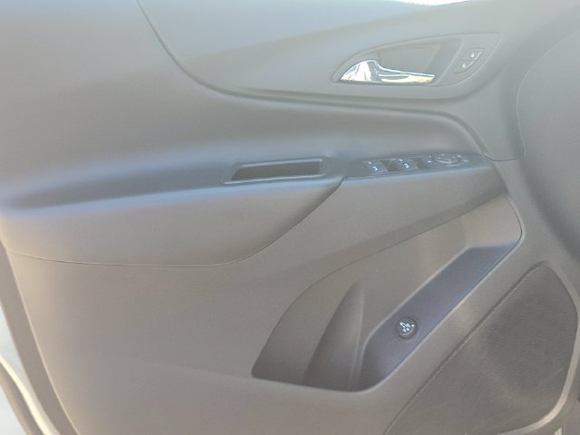 Used 2024 Chevrolet Equinox LT FWD image 20