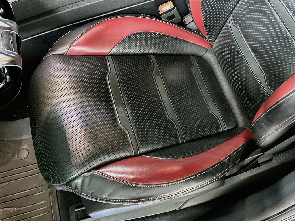 Certified 2021 Mercedes-Benz G 63 AMG 4MATIC w/ G Manufaktur Interior Package image 21