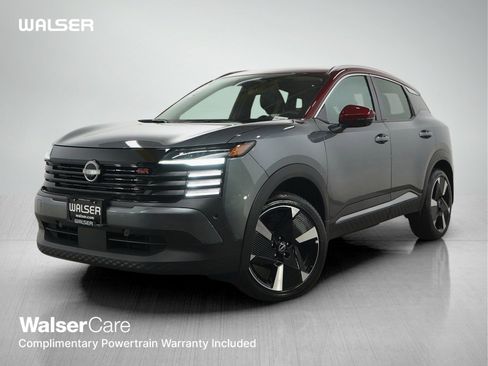 Used 2025 Nissan Kicks SR AWD/4WD image 1