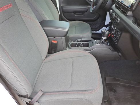 Used 2024 Jeep Gladiator Rubicon w/ Safety Group image 24