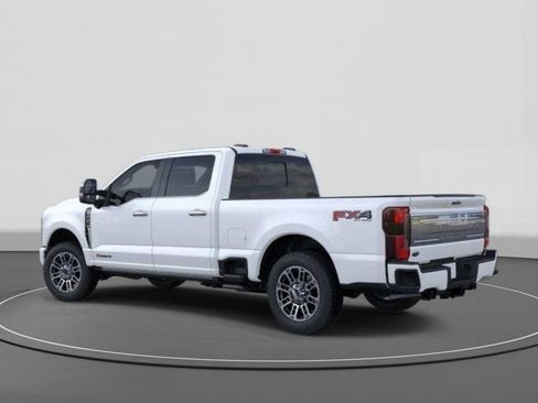 New 2025 Ford F250 Platinum w/ Platinum Plus Package AWD/4WD image 4