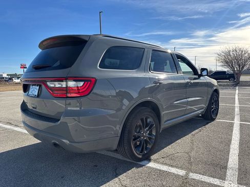 Used 2024 Dodge Durango SXT w/ SXT Blacktop Group image 7