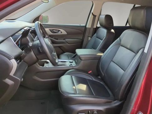 Used 2020 Chevrolet Traverse LT w/ LPO, Cargo Package AWD/4WD image 10