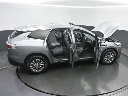 Used 2023 Buick Enclave Essence AWD/4WD image 70