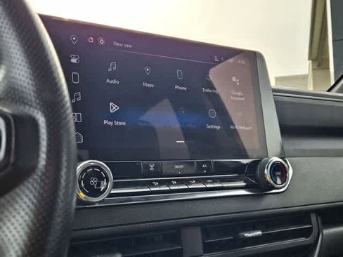 Used 2023 Chevrolet Colorado W/T image 27