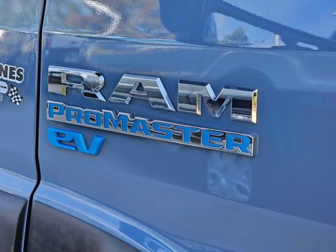 Used 2024 RAM ProMaster 3500 FWD image 18
