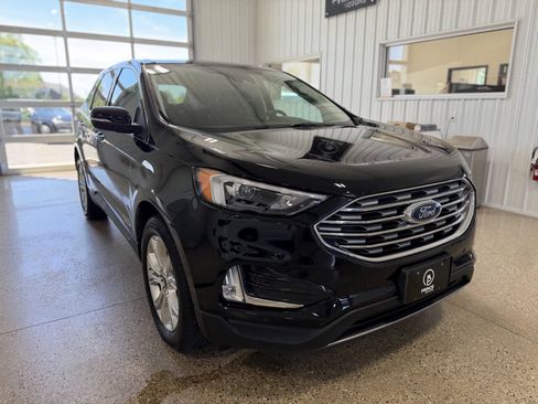 Used 2023 Ford Edge Titanium w/ Cargo Accessory Package AWD/4WD image 5