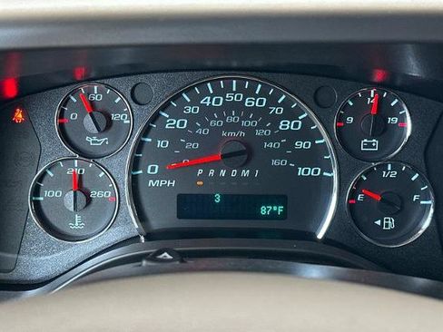 New 2026 Chevrolet Express 2500 w/ Driver Convenience Package RWD image 27