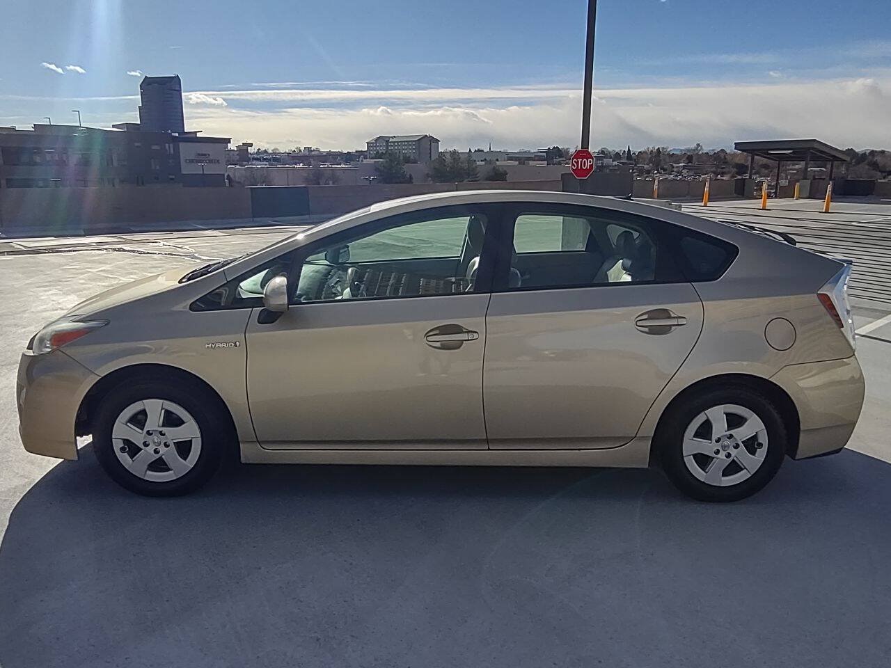 Used 2010 Toyota Prius Five FWD image 3