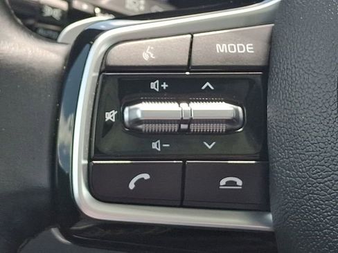Used 2022 Kia Sorento EX w/ Panoramic Sunroof Package FWD image 25