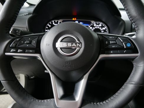 Used 2023 Nissan Altima 2.5 SL AWD/4WD image 25