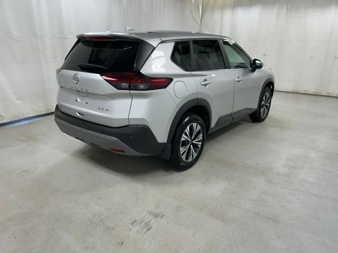 Used 2023 Nissan Rogue SV AWD/4WD image 6