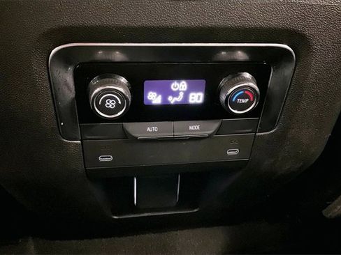 Used 2025 Chevrolet Tahoe Z71 image 28