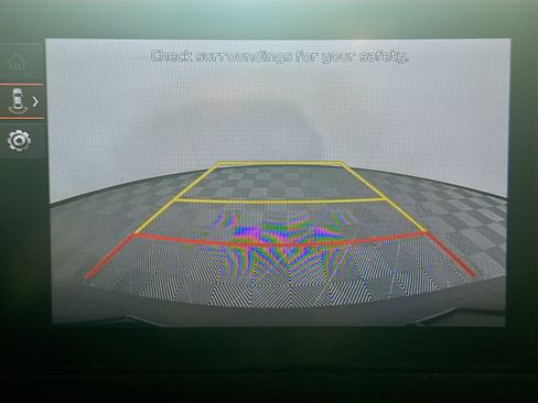 Used 2025 Kia Sportage LX image 21