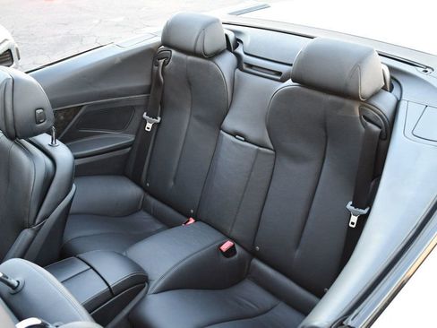 Used 2017 BMW 640i xDrive Convertible image 15