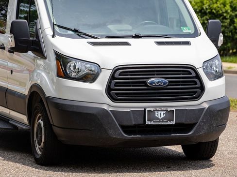 Used 2019 Ford Transit 250 130 Low Roof image 6