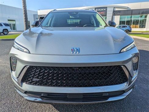New 2025 Buick Envision Sport Touring image 9