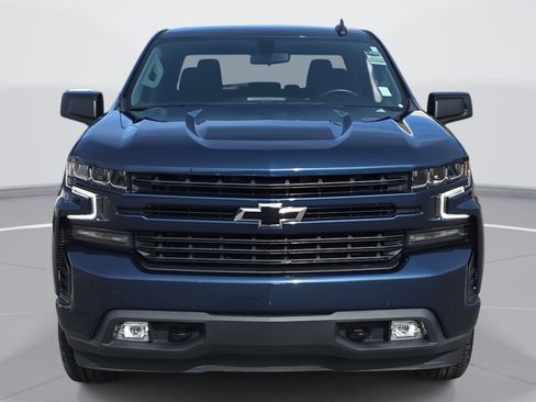 Used 2021 Chevrolet Silverado 1500 RST w/ Z71 Off-Road Package image 2