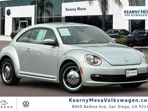 Used 2013 Volkswagen Beetle 2.5 FWD image 1