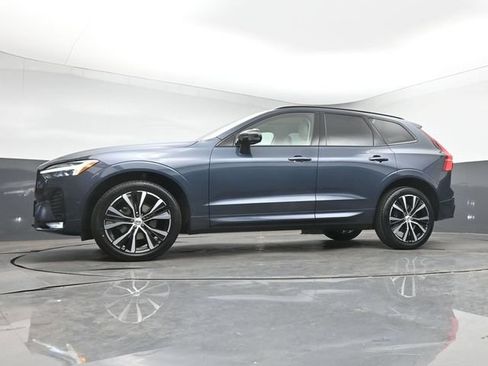 Used 2024 Volvo XC60 B5 Plus w/ Protection Package Premier AWD/4WD image 39
