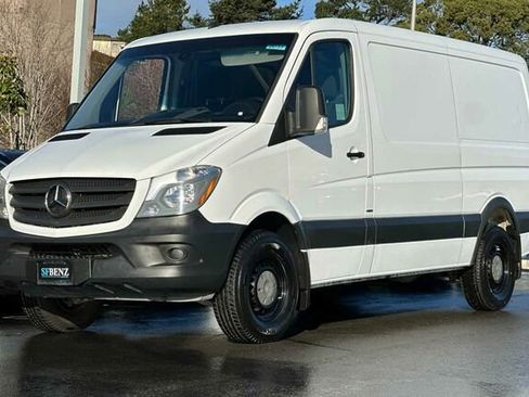 Used 2016 Mercedes-Benz Sprinter 2500 image 8