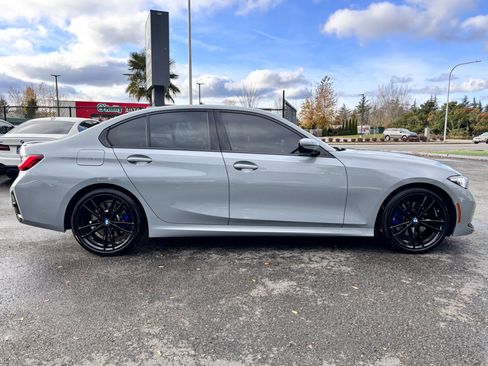 Used 2023 BMW 330i Sedan w/ M Sport Package image 15