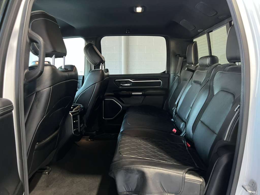 Used 2020 RAM 1500 Laramie w/ Sport Appearance Package AWD/4WD image 13