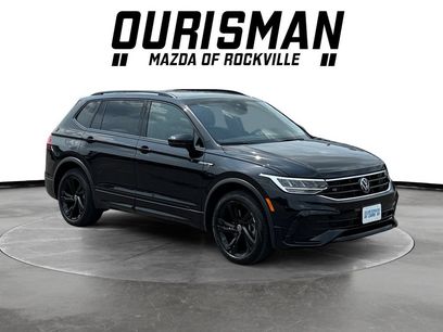 Used 2024 Volkswagen Tiguan SE R-Line