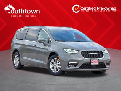 Certified 2022 Chrysler Pacifica Touring-L